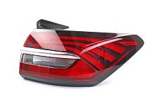 Фонарь задний правый внешний Coolray, SX-11 (7057015800)